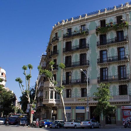 Hostalin Barcelona Diputacion Exterior photo